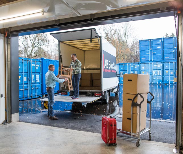 AB Box Location garde-meuble, box de stockage, véhicules de déménagement Vaud Fribourg